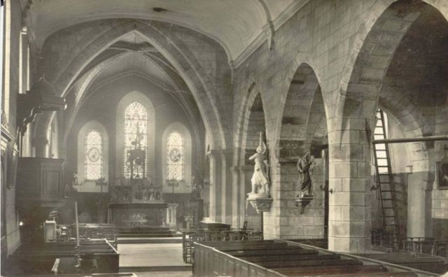 interieur eglise debut XXe siecle